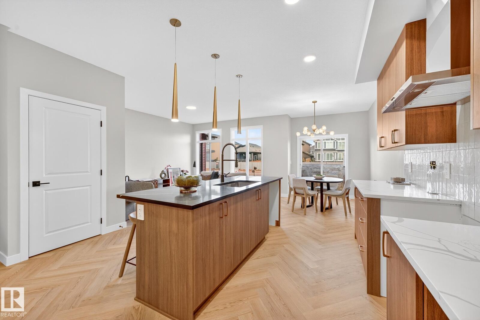 Property Photo:  8307 Kiriak Loop SW  AB T6W 5S2 