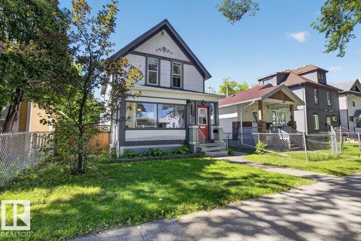 Property Photo:  11636 95A Street NW  AB T5G 1P8 