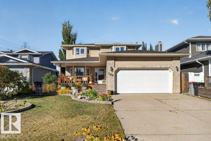 Property Photo: 186 West Liberty Crescent AB T0C 1Z0
