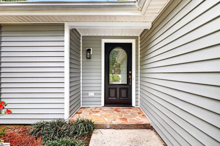 Property Photo: 17 Woodharbor Drive SC 29687-4025