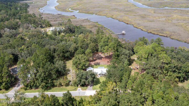Property Photo:  2215 Oscar Road  GA 31568 