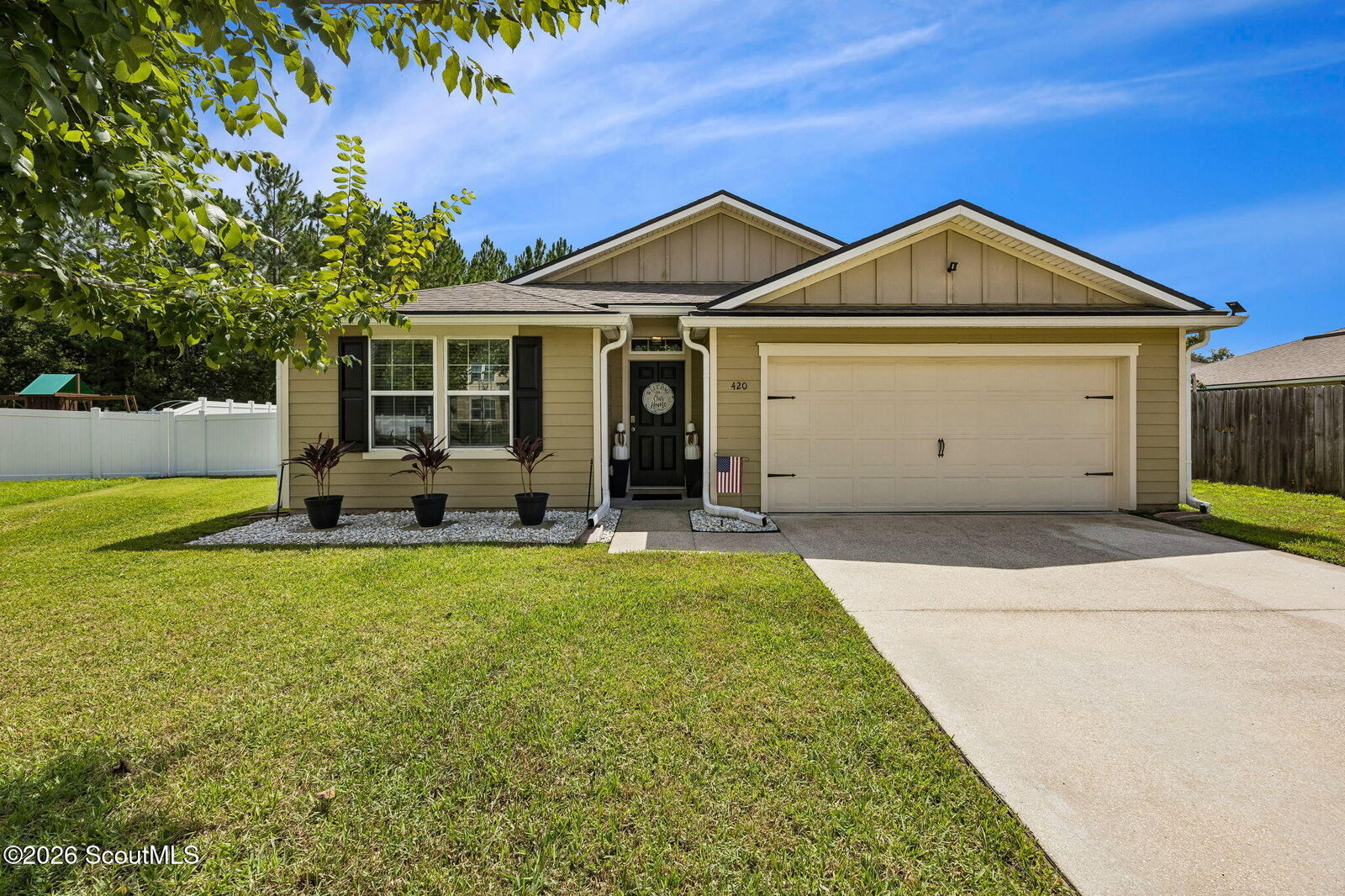 Property Photo: 420 Cedar Breeze Drive GA 31548