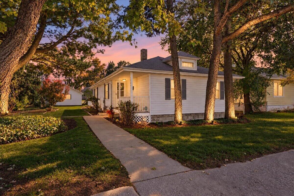 Property Photo:  3309 Fairview Avenue  IN 46405 