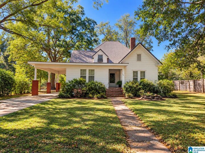 Property Photo:  130 Gray Street  AL 36203 