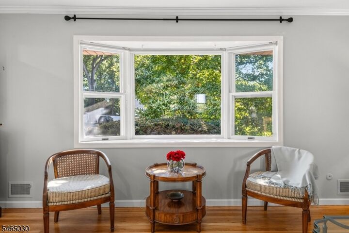 Property Photo:  39 Lessing Rd  NJ 07052 