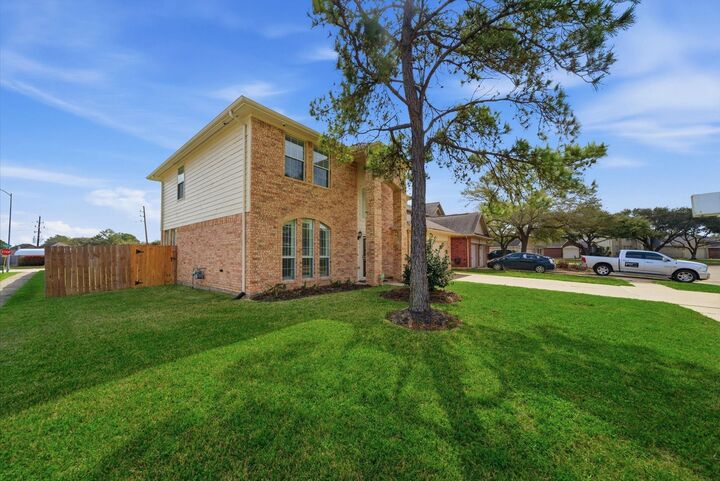 Property Photo:  8974 Green Castle Way  TX 77095 