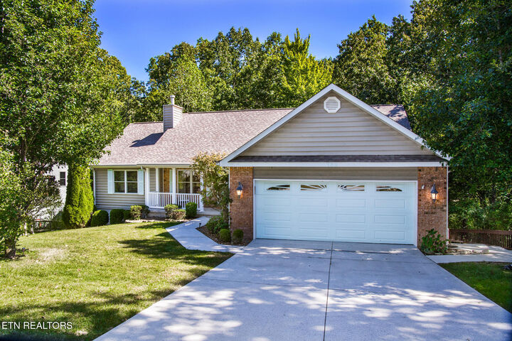Property Photo: 182 Canterbury Drive TN 38558