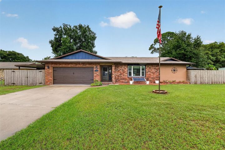 Property Photo:  11347 Pine Ridge Road  FL 34788 