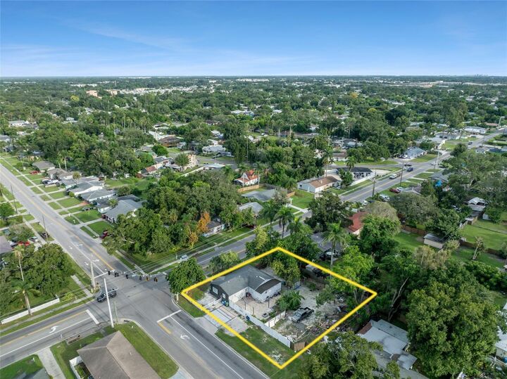 Property Photo:  1702 26th Street W  FL 34205 