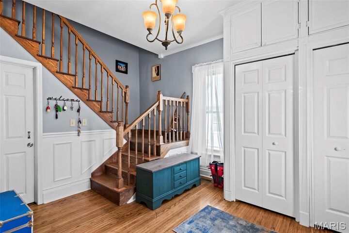 Property Photo:  609 N Van Buren Street  IL 62056 