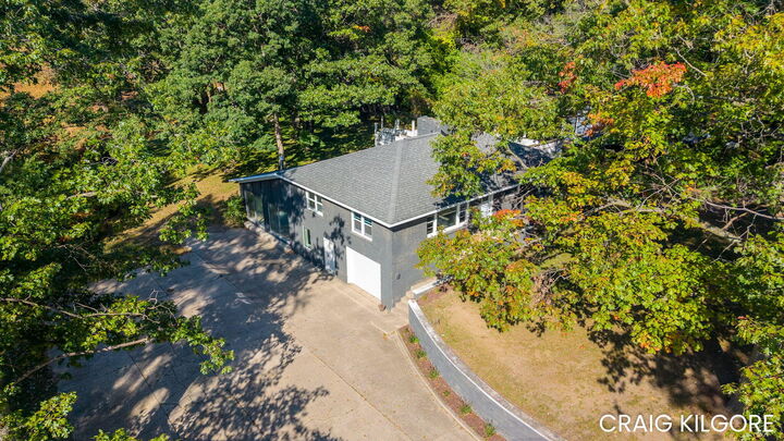 Property Photo:  16597 152nd Avenue  MI 49456 