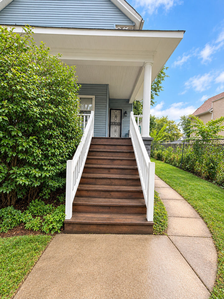 Property Photo:  5452 W Race Avenue  IL 60644 