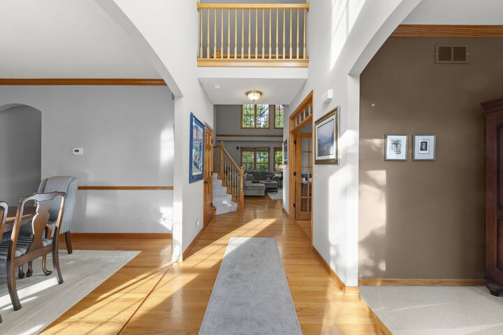 Property Photo:  275 Stafney Drive  IL 60510 