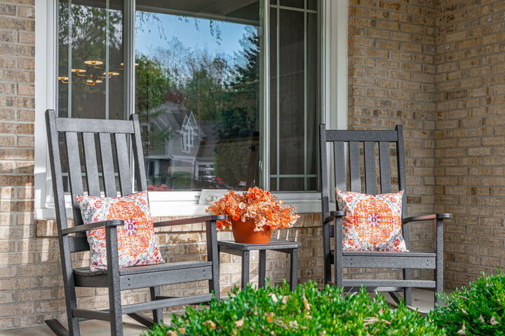 Property Photo: 42W046 Retreat Court IL 60175