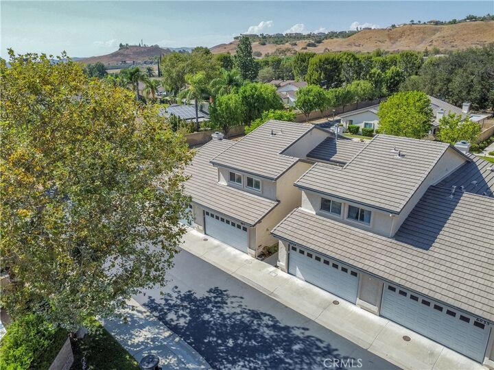 Property Photo:  6017 Oldenberg  CA 93063 