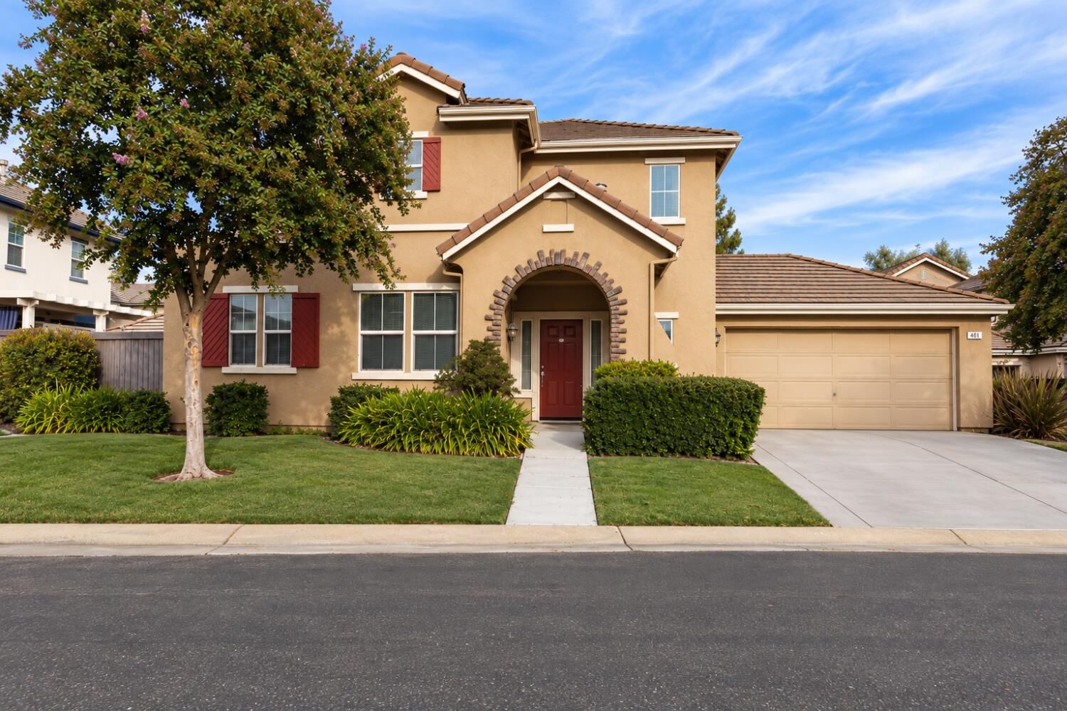 Property Photo:  401 Anjou Circle  CA 95835 