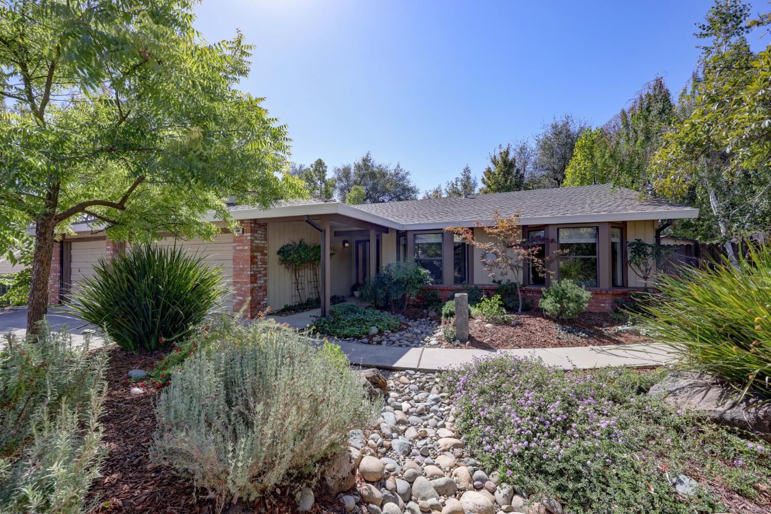 Property Photo:  108 Ore Street  CA 95630 