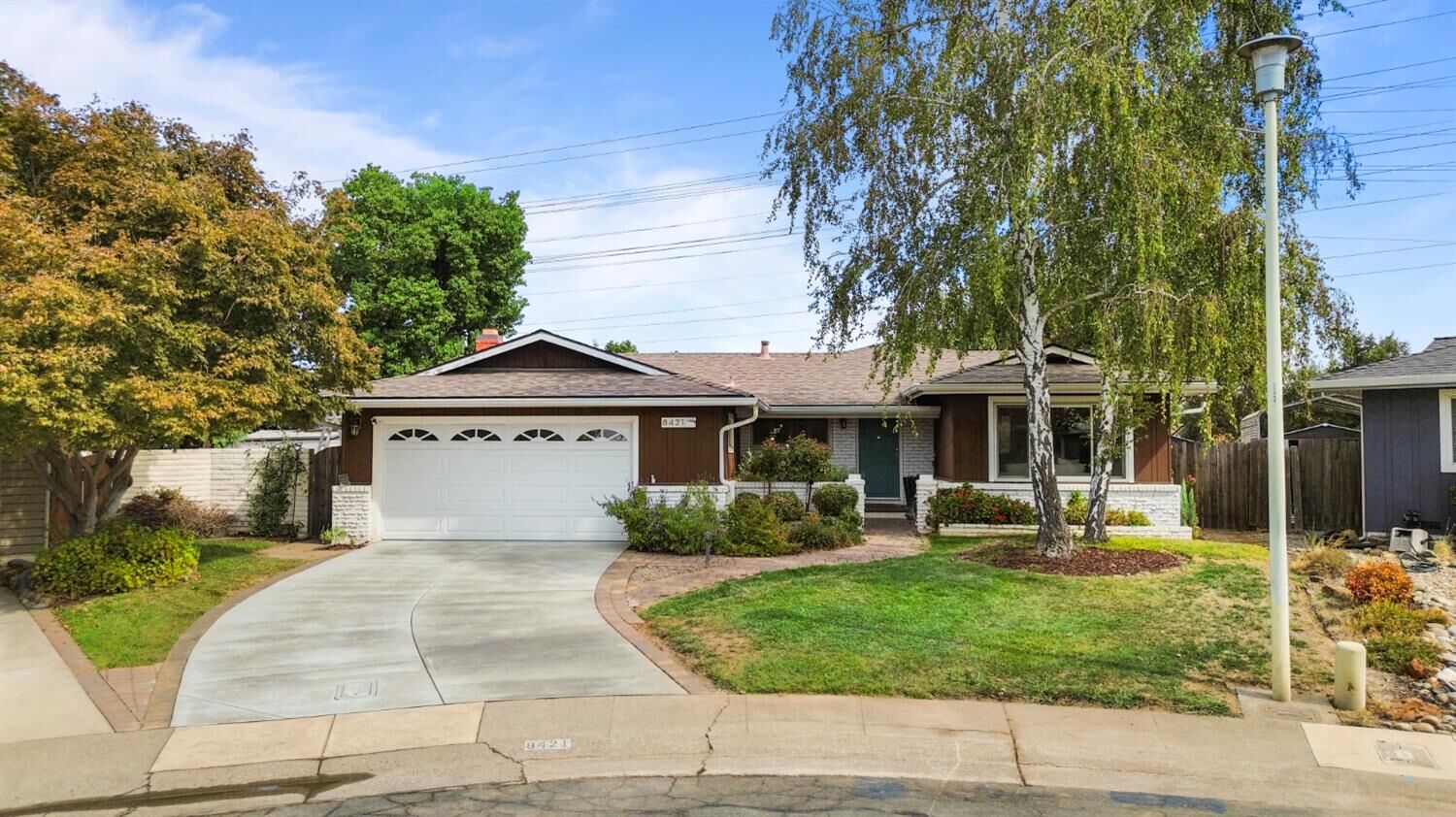 Property Photo: 8421 Hollins Court CA 95826