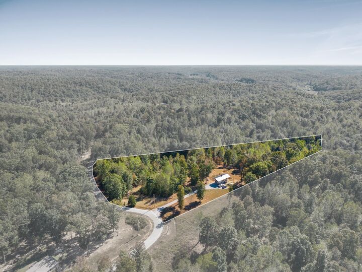 Property Photo:  386 James Zimmerman Rd  TN 38461 