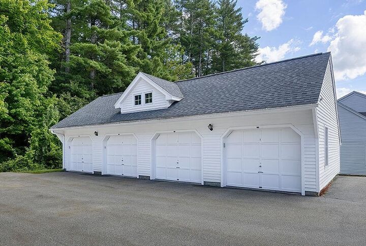Property Photo: 37 Windsor Court NH 03431