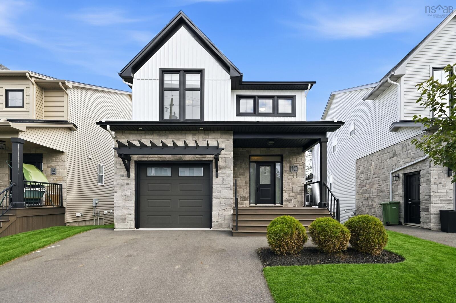 Property Photo:  10 Talus Avenue  NS B4B 1L7 