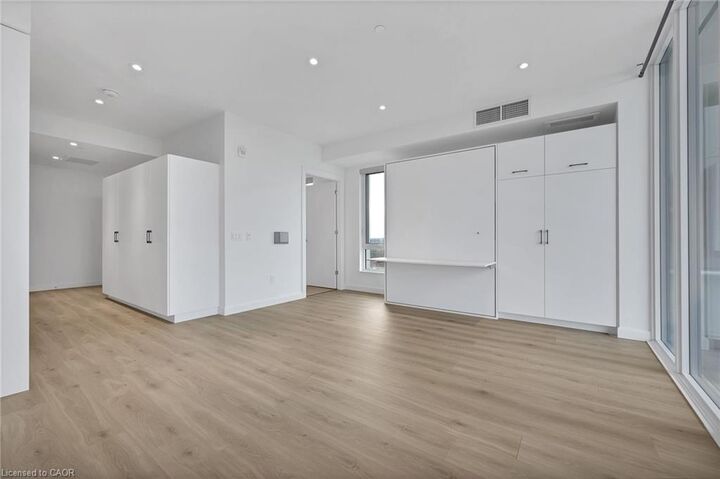 Property Photo: 741 King Street W 813 ON N2G 1E5