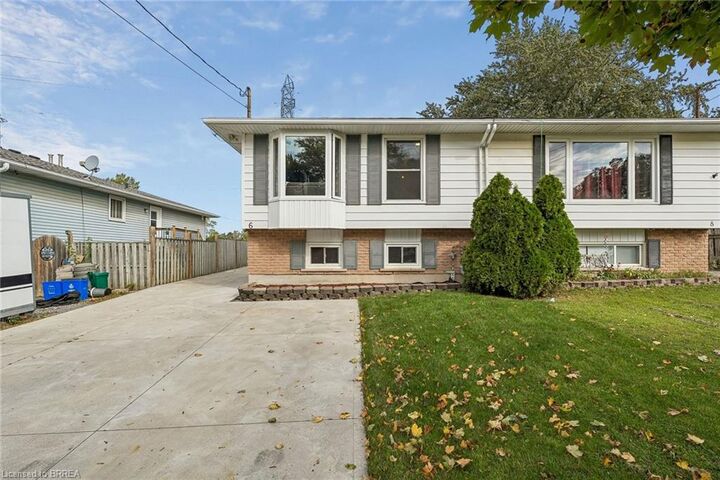 Property Photo:  6 Deerfield Parkway  ON L2V 4B4 