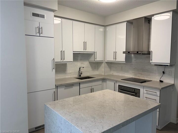 Property Photo: 2087 Fairview Street 304 ON L7R 0E5