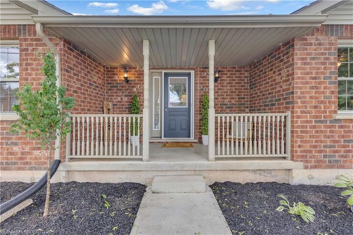 Property Photo:  5 Walpole Drive  ON N0A 1J0 