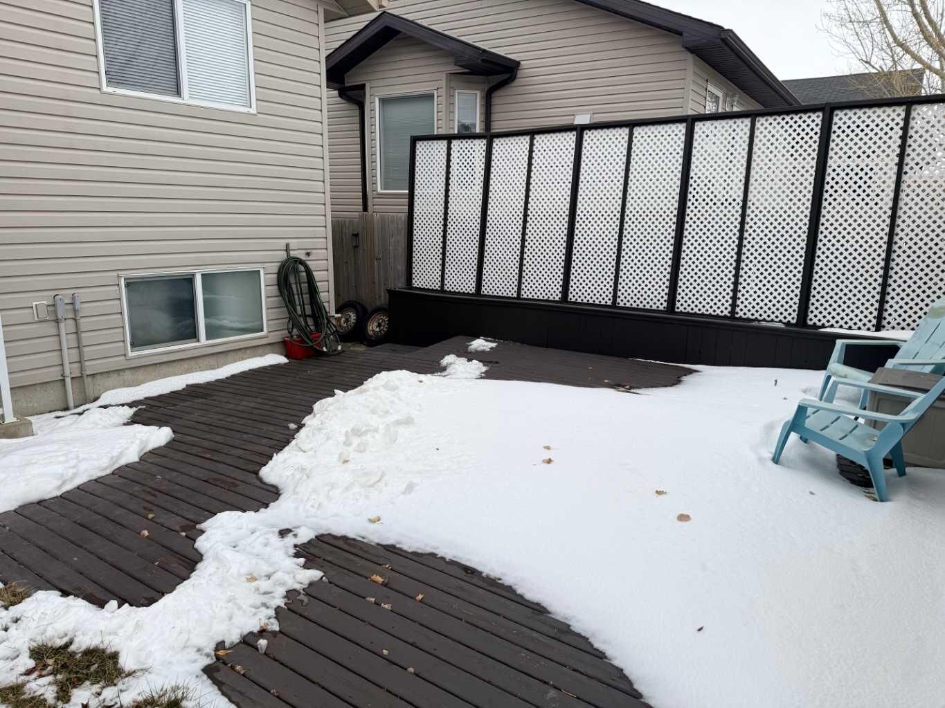 Property Photo:  300 Tartan Circle W  AB T1J 0Z1 