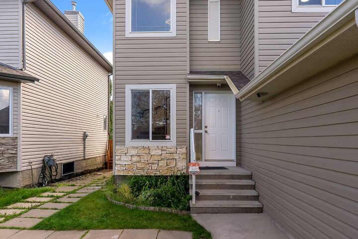 Property Photo:  210 Crimson Lane  AB T1X 1S4 