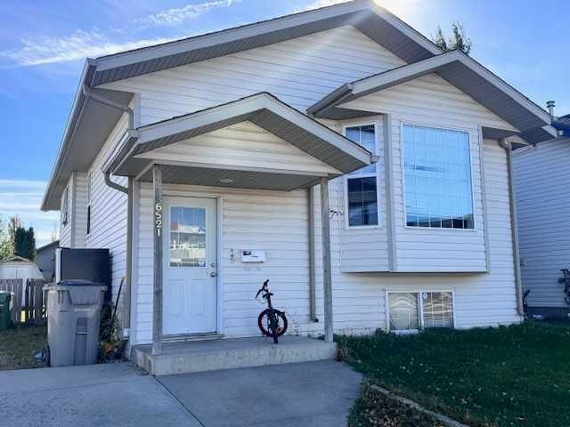 Property Photo:  6521 35 Street  AB T9V 3H1 