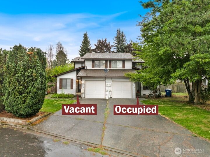 Property Photo: 11422 SE 256th Place WA 98030