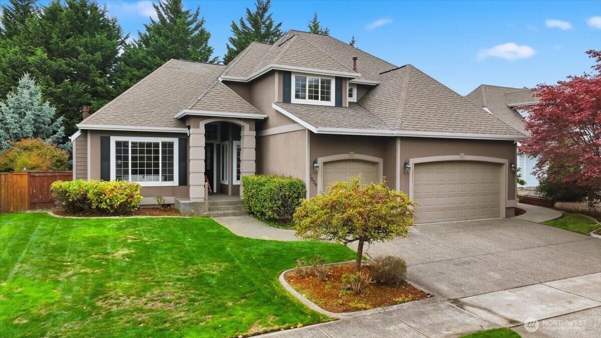 Property Photo: 1806 Mariner Circle NE WA 98422