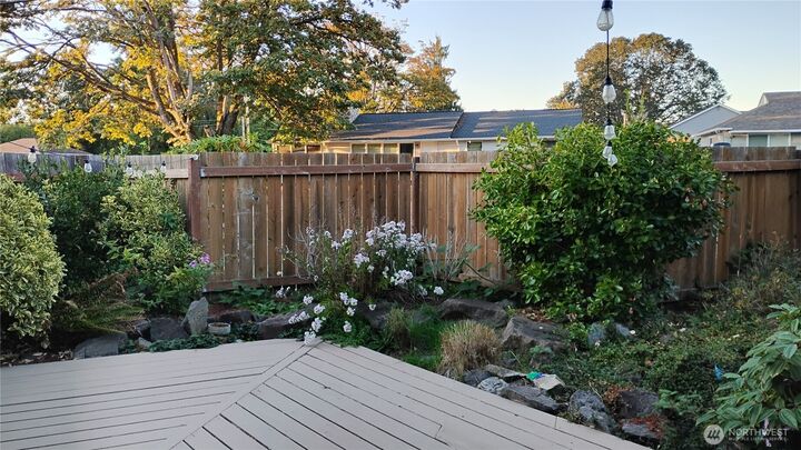 Property Photo:  6502  Avondale Road SW  WA 98499 
