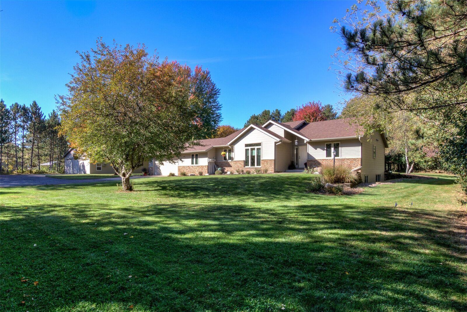 Property Photo: 1900 N 60th Avenue WI 54703