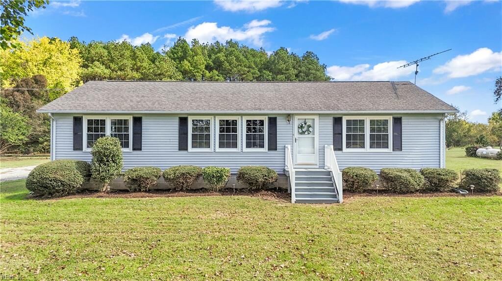 Property Photo:  3445 Ridge Rd  VA 22435 