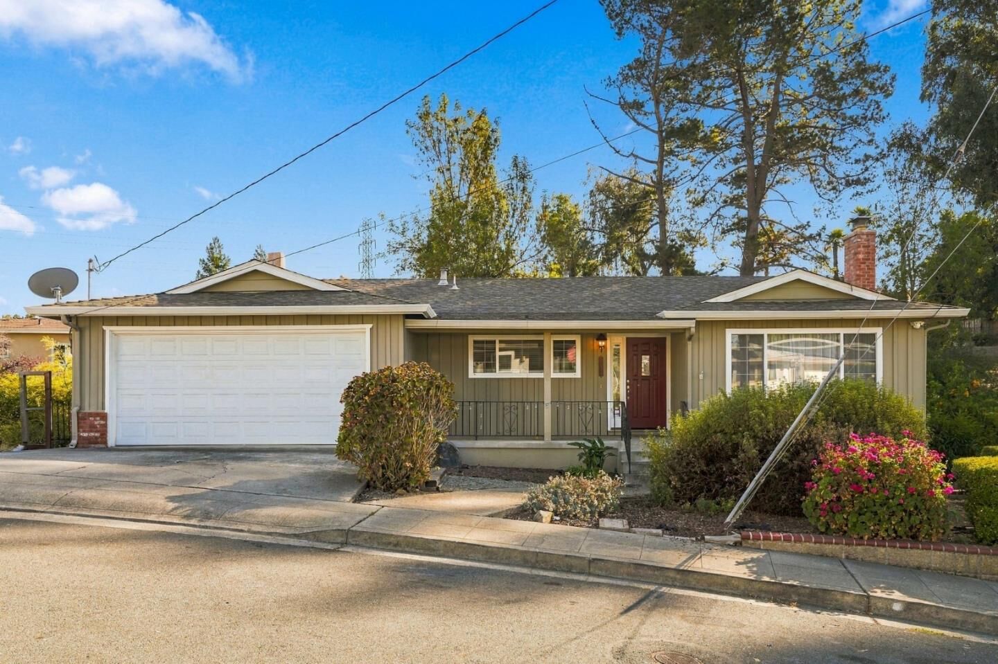 Property Photo:  2273 Beckham Way  CA 94541 