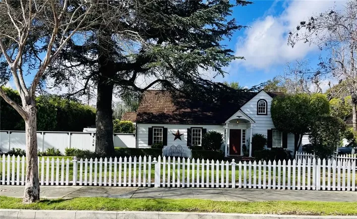 Property Photo:  2110 N Ross  CA 92706 
