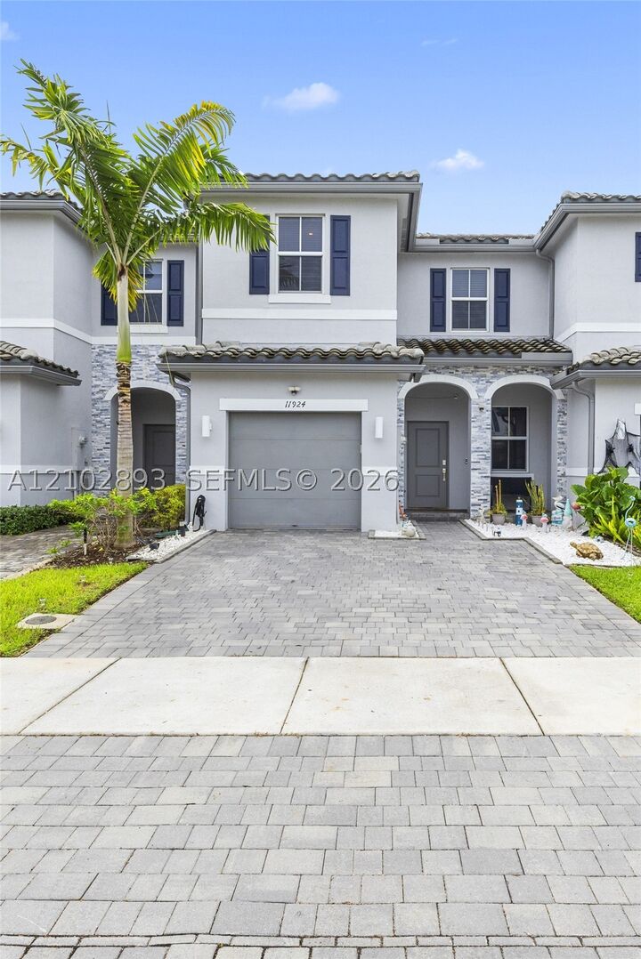 Property Photo:  11924 NW 47th Mnr  FL 33076 