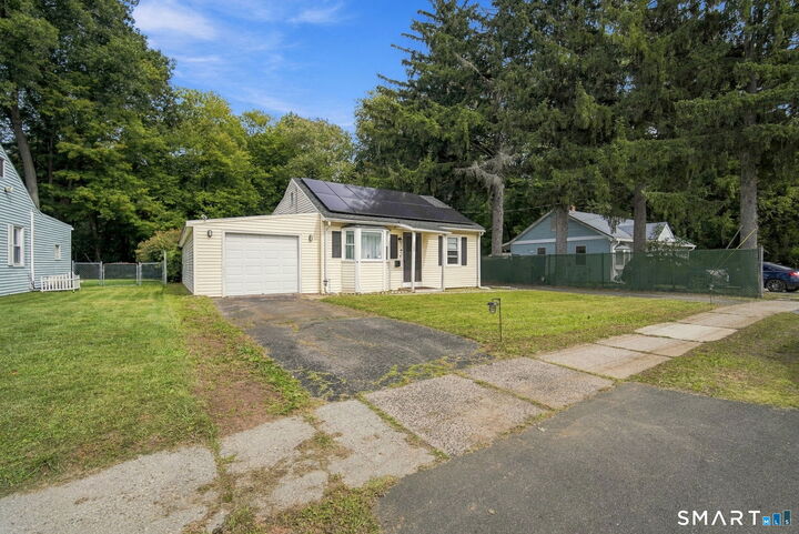 Property Photo:  220 Handel Road  CT 06118 