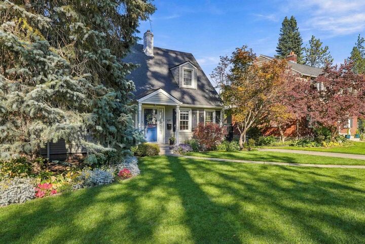 Property Photo: 618 W 27th Ave WA 99203