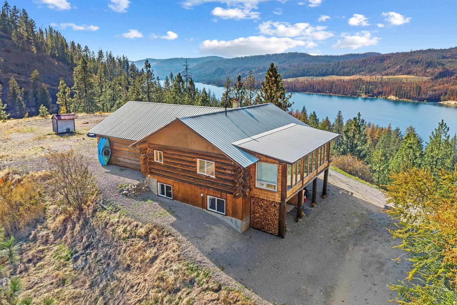 Property Photo:  3885 S 395 Hwy  WA 99131 