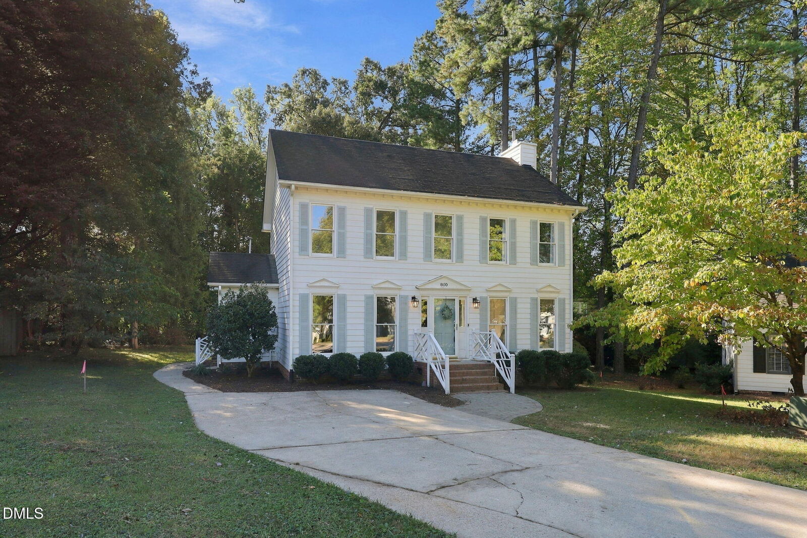 Property Photo:  800 Temple Street  NC 27609 