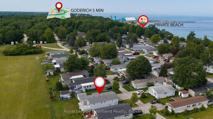 Property Photo:  40 Algonquin Lane  ON N7A 3Y2 