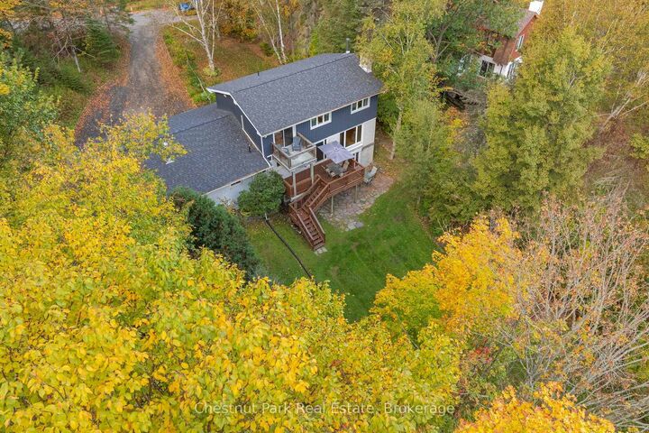 Property Photo:  26 Helen Street  ON P1H 1H5 