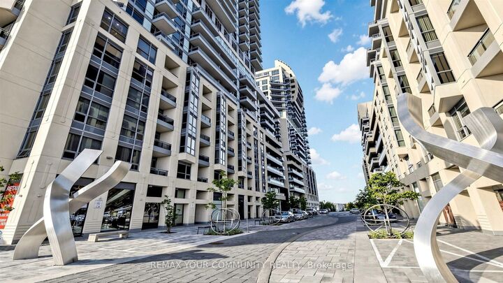 Photo de la propriété: 9201 Yonge Street 619 ON L4C 6Z2