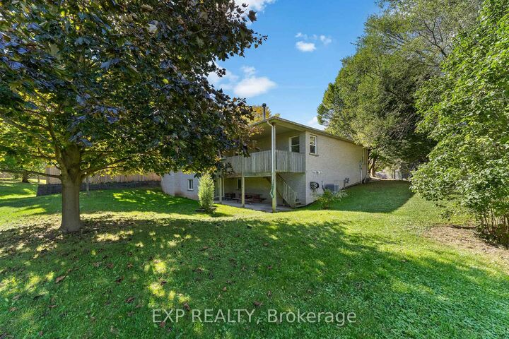 Property Photo:  36 Virginia Street  ON L3C 7A4 