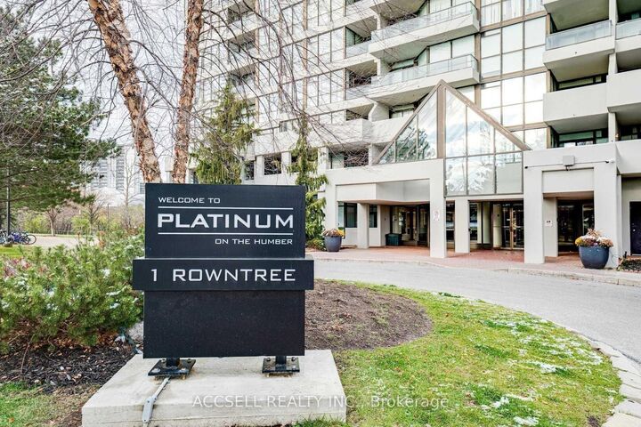 Photo de la propriété: 1 Rowntree Road 1714 ON M9V 5G7