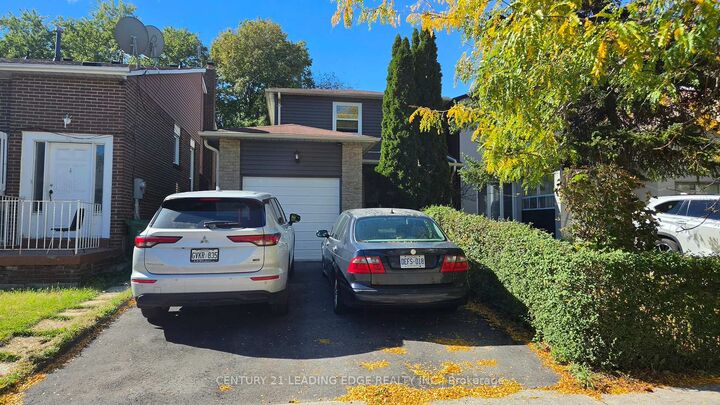 Property Photo:  6 Plum Brook Crescent Main &Amp 2nd Flr  ON M1S 3Z8 